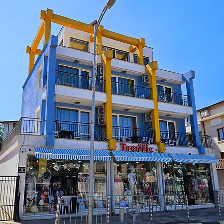 Family House Manolov Hotel Obzor Exterior photo