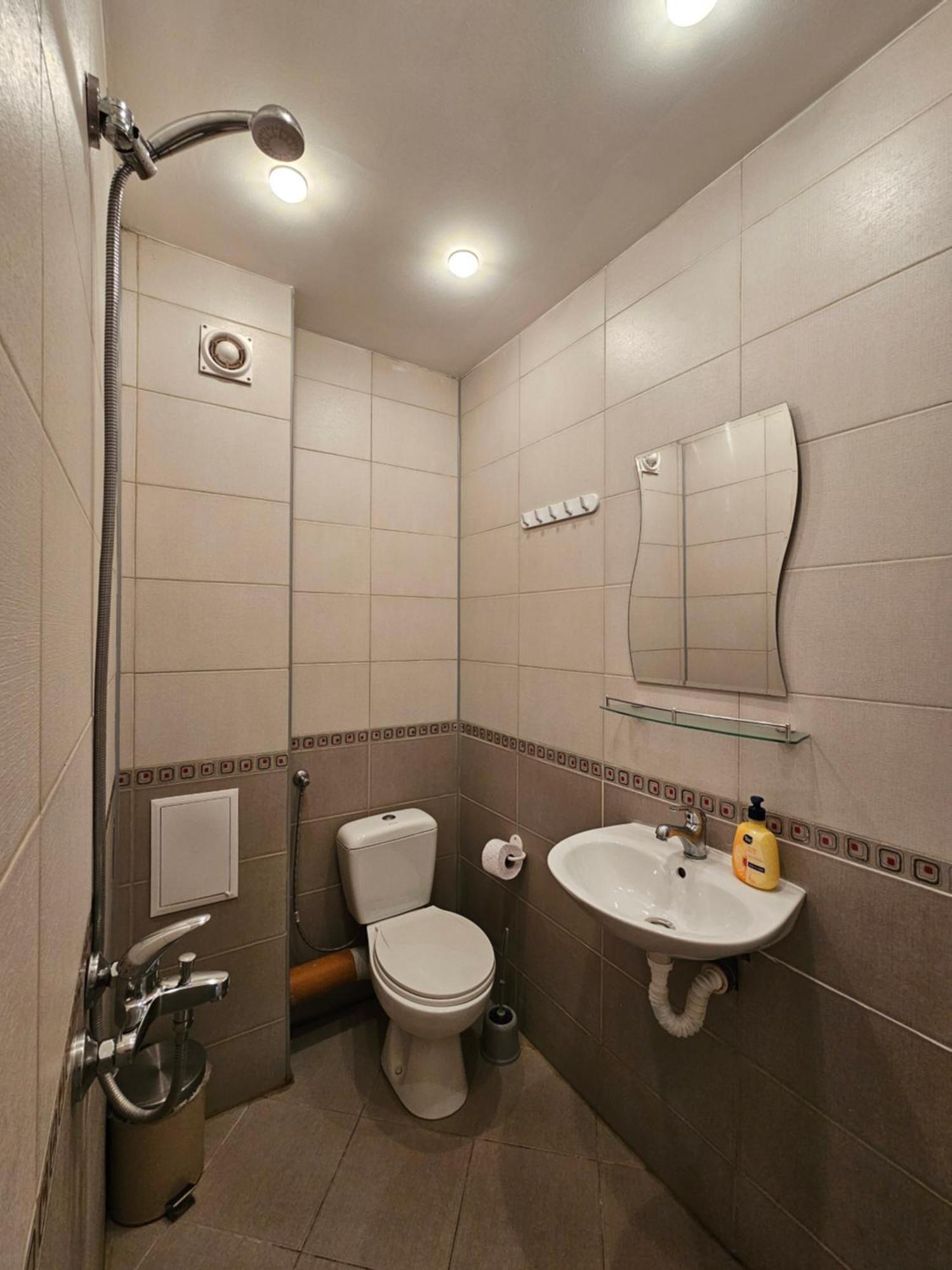 Family House Manolov Hotel Obzor Exterior photo